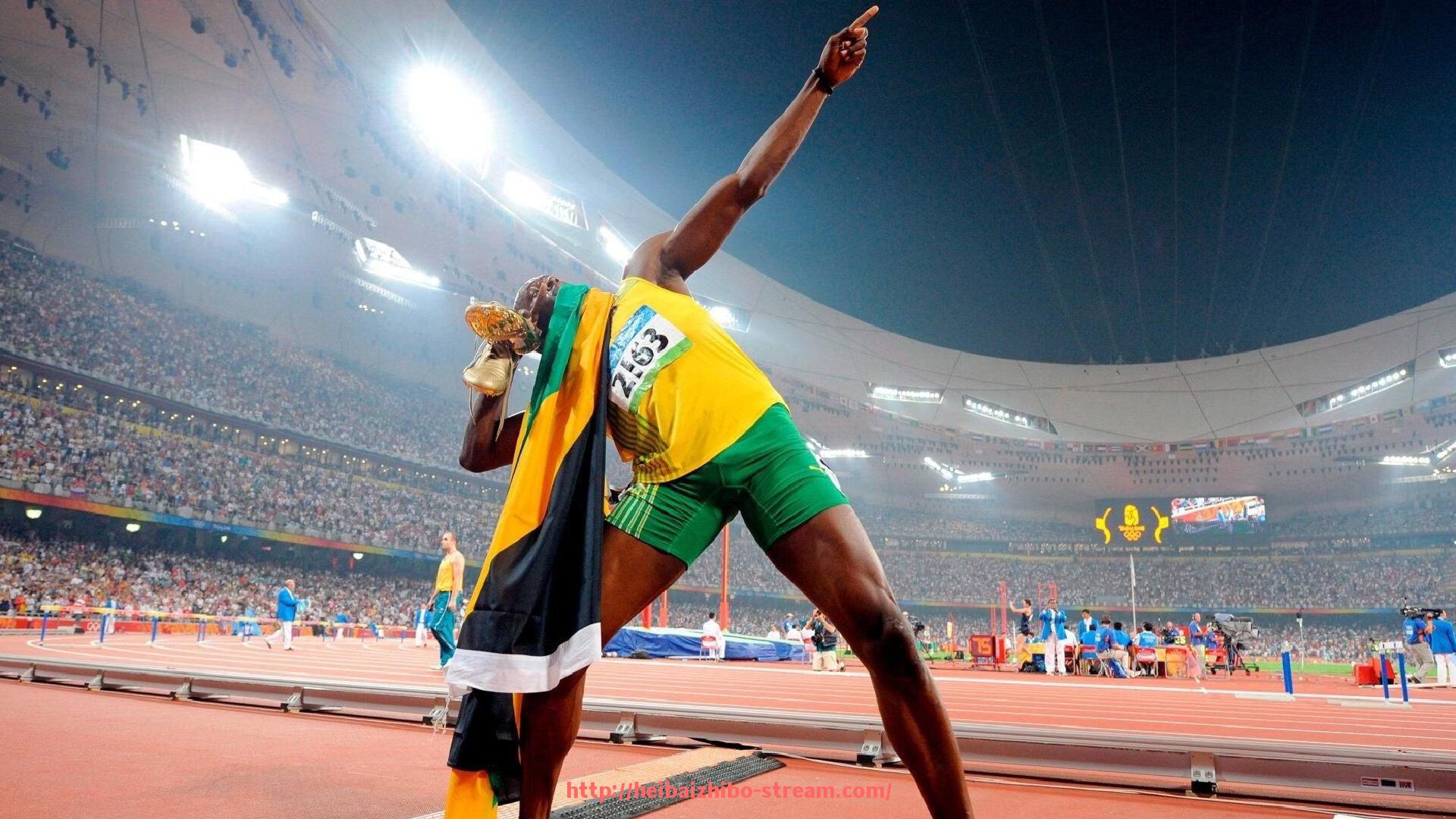 黑白体育直播-中超联赛恒大与上港对决精彩回顾与数据对比